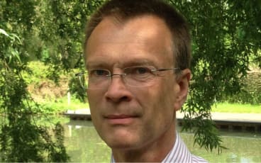 Porträtt på Ola Bratt